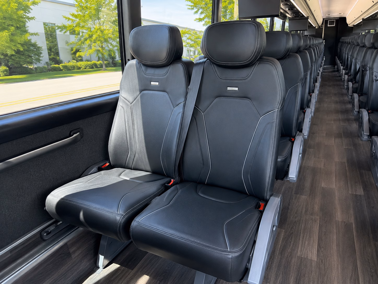 college tour charter buses to the university of texas at dallas collin college mckinney campus and beyond