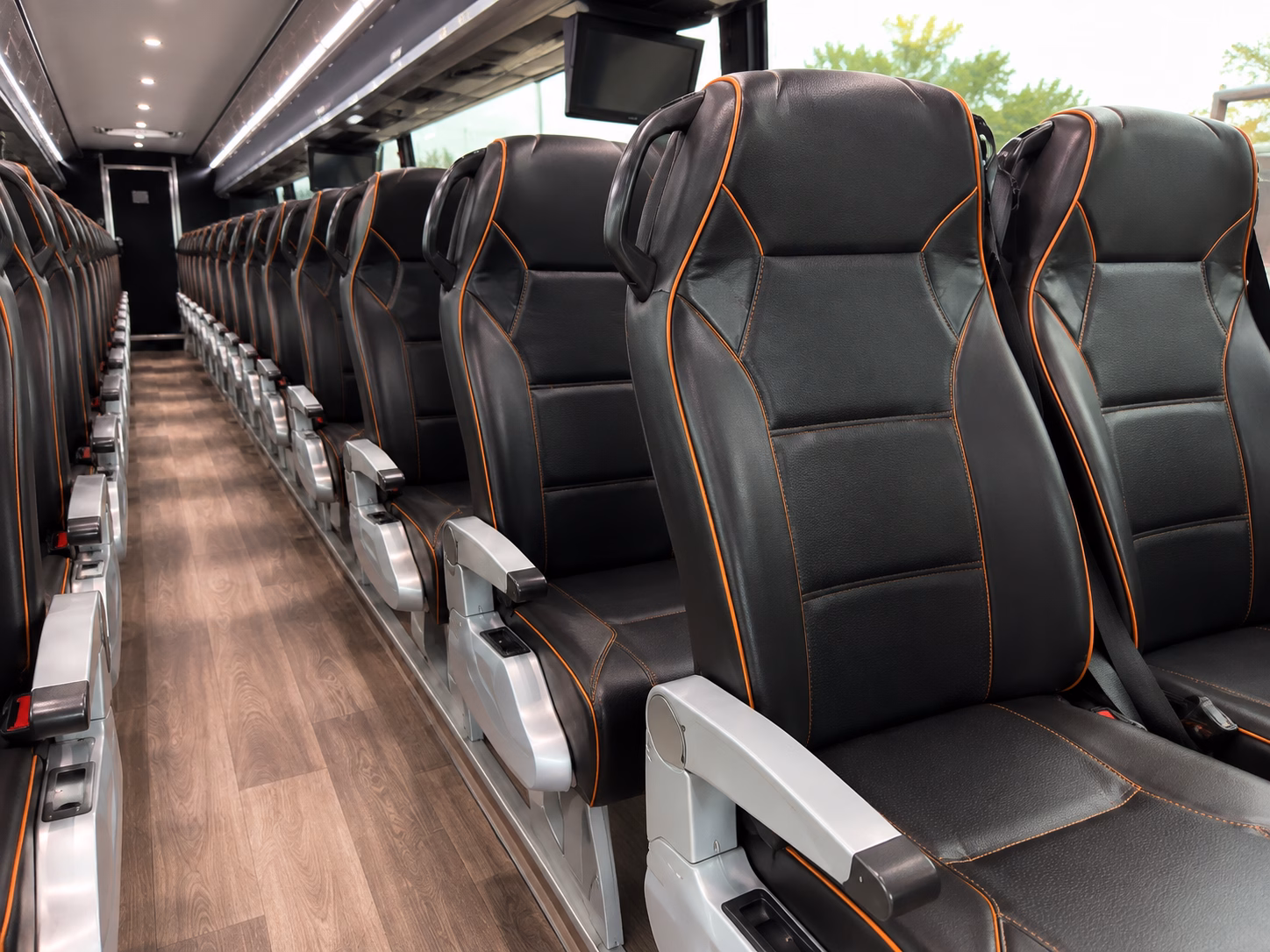 shuttle services for airline crews and airport staff in mckinney