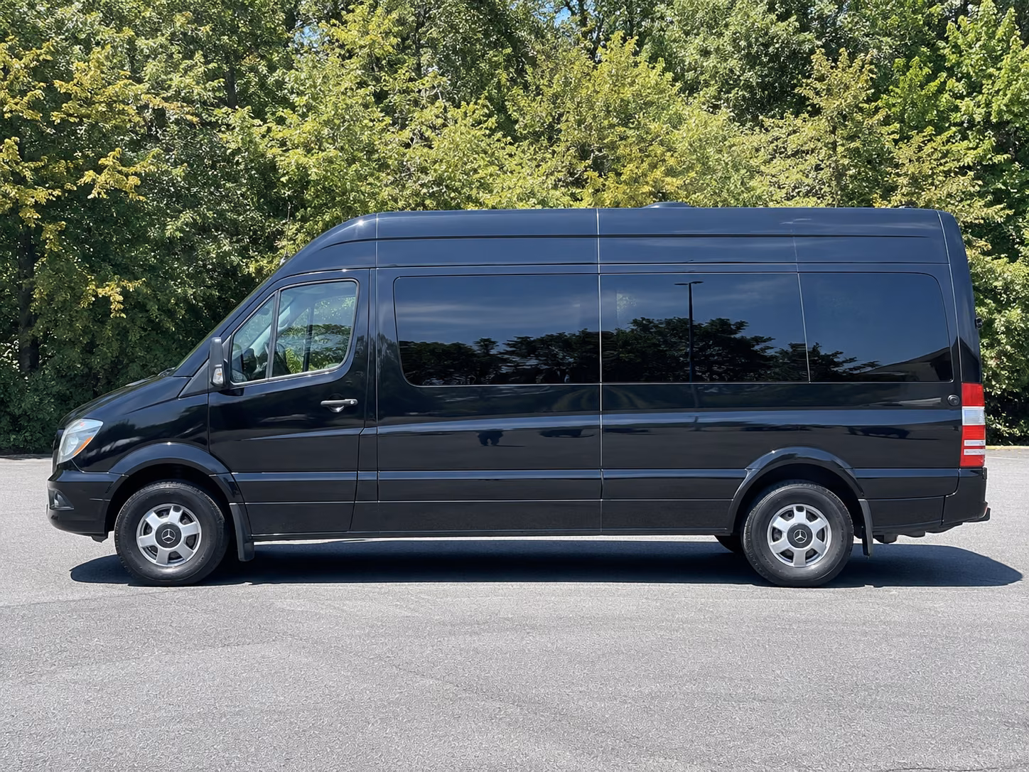 wine event transportation from mckinney to deschain cellars winery lounge